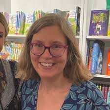 Mary Rees's Instagram, Twitter & Facebook