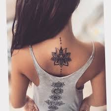 Tattoo Back Of Neck Mandala Tattoosnob Skinartmag Blackwork Back Of Neck Tattoo Lotus Tattoo Shoulder Neck Tattoos Women