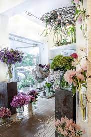 Iris Flowershop In Bucharest Interior Design Architect Mariana Bercu Florist Nicu Bocancea 3 Flower Store Flower Shop Flower Shop Design