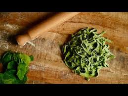 Homemade Spinach Pasta Dough Pasta Week Youtube Homemade Spinach Pasta Spinach Pasta Spinach Pasta Recipes