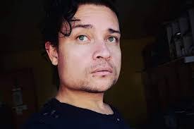 Terra Cox's Instagram, Twitter & Facebook