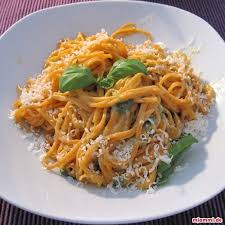 Spaghetti Mit Zitronen Basilikum Sosse Nach Jamie Oliver Parmesan Spaghetti Vegetarian Slow Cooker Recipes Slow Cooker Vegetarian Vegetarian Recipes Dinner