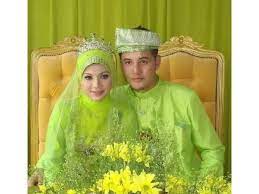 Siapa tema raya tahun ni peach atau pink. Aliff Syukri Warna Hijau Pucuk Pisang Ni Famous Masa Tu Buletin Malaysia