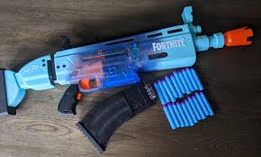 Tenemos para los engreídos de casa una gran variedad de juegos en las mejores marcas que serán la mejor opción. Nerf Fortnite Blasters Are The Perfect Way To Annoy Your Roommate While Social Distancing Gamespot
