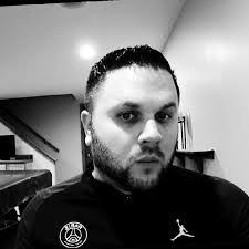 Jeffrey Koopman's Instagram, Twitter & Facebook