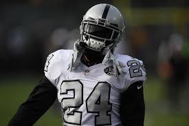 Marshawn lynch sits during the national anthem before the raiders/cardinals pre season game! Marshawn Lynch Ejected From Raiders Vs Chiefs For Contact With Official Silver And Black Pride