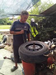 images?q=tbn:ANd9GcQb5shIrHmNWtkxNdzoF77bkVy