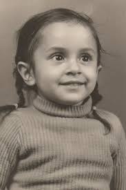 Remove refrigerator from photo background?