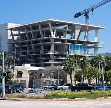 Https Www Designboom Com Cms Images Andrea08 111107 Jpg In 2020 Lincoln Road Road Herzog