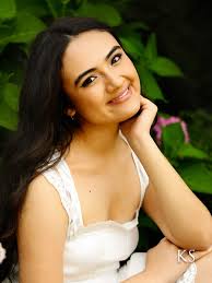 Hunter Thomson…2024 Utica High School graduate…talk about a polite,  engaging, humble young man!! And clearly a decorated wrestler with a killer  smile! #kristenscottphoto #rochestermichigan #seniorgradacademy  #seniorinspire #seniorportrait ...