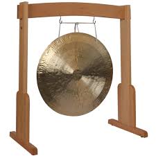Loved music from childhood, and dreamed of a singing career. 28 Chinese Wind Gong On Meinl Wooden Gong Stand With Mallet