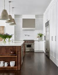 Please view our outdoor kitchen photo gallery below for inspiration for your own space. A Modern New York Apartment Awash In Neutral Hues Kitchen Inspiration Design Spacious Kitchens Kitchen Inspirations