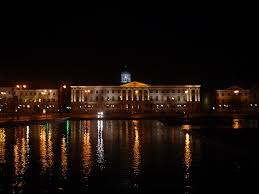 Finlandia hace historia y debuta con victoria en su primera eurocopa. Monumentos Helsinquia De Noite Finlandia
