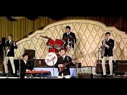 Bits And Pieces Song Scotland Dave Clark Five Because 60s 70s Music My Favorite Music 60s Music Music Videos