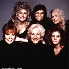 Steel Magnolia Reunion Julia Roberts Sally Field And Shirley Maclaine Catch Up 23 Years On Steel Magnolias Julia Roberts Magnolia