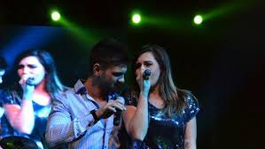 50 first dates/anger management/animal, the/joe dirt/benchwarmers, the/zookeeper/click/mr. Alina Eremia Si Dorian Popa Sarut Din Greseala La Concertul Lala Band Din Constanta Foto Romanii Au Talent Protv