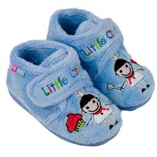 Los bebés son aventuraros y ¿qué mejor aventura que dentro de casa? Zapatilla Casa Garzon Bebe
