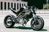 DUCATI-MONSTER