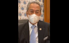 Najib questions muhyiddin for allegedly flouting mask rule. Bernama Fans Back In Stadiums A Possibility Once Covid 19 Cases Drop Pm Muhyiddin