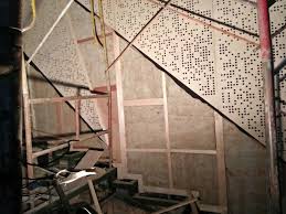 Tujuan kontrak ini adalah bahwa pihak pertama melaksanakan dan, menyelesaikan pekerjaan. Pekerjaan Interior Gedung Bandung Creatif Diduga Bermasalah
