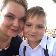 Blogger: User Profile: Evelyn Bless