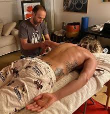 Tutta colpa di striscia la filippo magnini non segue più federica su instagram. Federica Pellegrini Distesa Sul Lettino E Via La Maglia Spettacolo Tuttivip