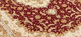 Relax infront of the fire and dive in to our selection of beautiful rugs at rugvista.com☃️! Teppiche Carpetvista