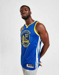 Wir alle sollten bereits die golden state warriors trikots gesehen haben. Nike Stephen Curry Warriors Icon Edition 2020 Nike Nba Swingman Trikot Weiss Jd Sports