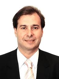 Rodrigo maia desde 2001 coleciona produções autorais como curtas metragens, institucionais, peças publicitárias, documentários Biografia Do A Deputado A Federal Rodrigo Maia Portal Da Camara Dos Deputados