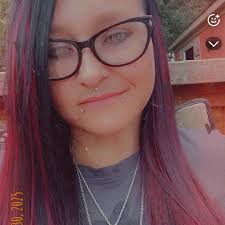 Name the character that u relate to most in the show and why