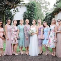 Die hochzeitsmode für gäste sollte selbstverständlich zum stil der hochzeit passen. Ein Dresscode Fur Hochzeitsgaste Was Steckt Dahinter