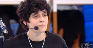 Amici 24, prima puntata 29 settembre 2024, cantanti e ballerini ammessi-  TvBlog