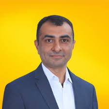 I work at a company with an unwavering commitment to nurturing our  employees' growth.