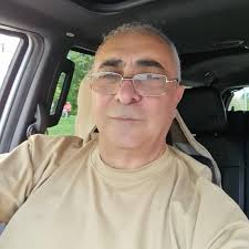 Памела Андерсон ? Это как так можно эволюционировать ?)))