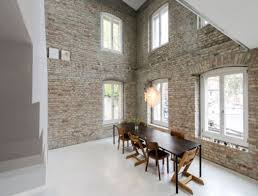 A parte è da stimare invece il costo per il rifacimento del tetto, in questo caso per fare una stima è necessario fare un sopralluogo e verificare nello specifico le lavorazioni che. Costi Ristrutturazione Casa Vecchia Edilnet It