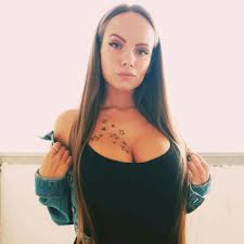 Iamliliri desnuda - a captivating collection of her finest moments