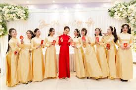 Nếu trong gia đình bạn có một hoặc nhiều đảng viên thì thẩm tra 2 đời cũng được (tùy thuộc vào người đi thẩm tra). Hinh áº£nh Ä'áº§u Tien Trong Ä'am CÆ°á»›i Nsnd Cong Ly Va Vá»£ Kem 15 Tuá»•i Tin Tá»©c Má»›i Nháº¥t 24h Ä'á»c Bao Lao Ä'á»™ng Online Laodong Vn