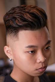 The sides are slightly cropped to even out the look. Korean Hairstyles Male Fashion Collection Menshaircuts Com