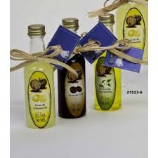 Prepara un detalle diferente y lleno de buen gusto para tus invitados con esta agradable fragancia abridor de botellas llave antigua di. Regalo Para Boda Licor Limoncielo