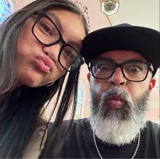 I DON'T BELIEVE IN ORGANIZED RELIGION!” 🤔 So, What's the Alternative? I  hear people say it all the time: “I don't believe organized religion.” So,  what's the alternative? I ask. Disorganized religion?