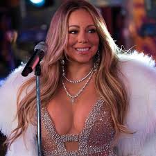 In unserem exklusiven und 100% nicht realen interview lassen wir la carey sich via gif selbst dazu äußern…. Mariah Carey All I Want For Christmas Is You Nach 25 Jahren Auf Platz 1 Stern De