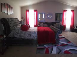 Side View This Bedroom Is Huge Living Room Decor Apartment Red Bedroom Decor Bedroom Decor