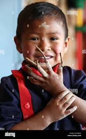 David kinder hi-res stock photography and images