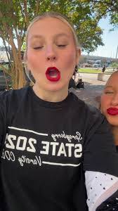 Allie Wisniewski's Instagram, Twitter & Facebook