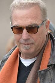 Kevin Costner's aging appearance and fan reactions