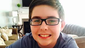 People often have difficulty putting in contacts for the first time, so this video will help walk you through the right steps. Overnight Contacts Can Help Kids Sight During Day But Also Carry Risks Shots Health News Npr