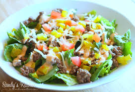 1215 g, 8,4 g kh, 165 g eiw., 1269 kcal, 165 g fett 1 portion, 608 g, 4,2 g kh. Big Mac Salad Sandy S Kitchen