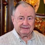 Travis Mannon's Instagram, Twitter & Facebook