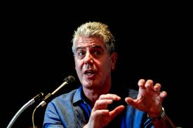 Bourdain's close friend, french chef éric ripert, found bourdain unresponsive in his hotel room friday morning. Anthony Bourdain Tot In Frankreich Aufgefunden