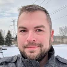 Daniel Lavender's Instagram, Twitter & Facebook